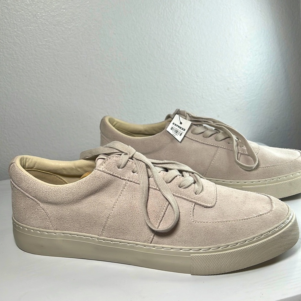Express Men's Suede Sneakers Size 11 Leather Upper, PU & Textile Lining, Lace-Up